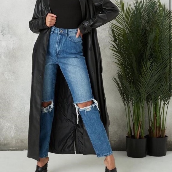 NEW MISSGUIDED Riot High Rise Mom jeans - Picture 6 of 7